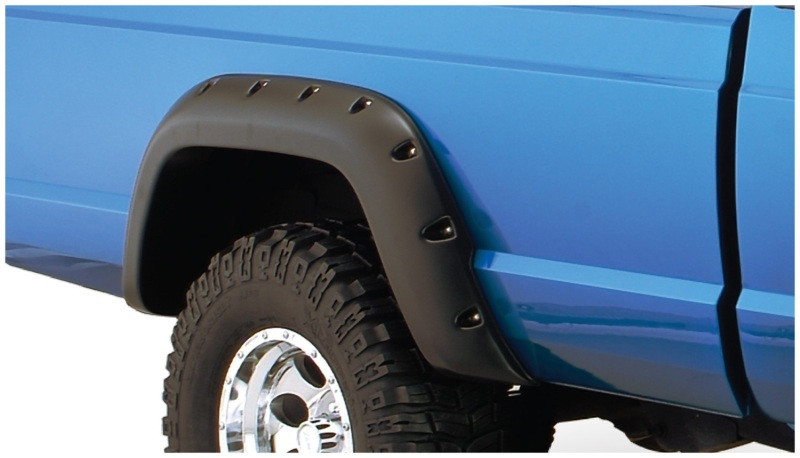 Bushwacker 84-01 Jeep Cherokee Cutout Style Flares 4pc Fits 2-Door Sport Utility Only - Black - 10912-07