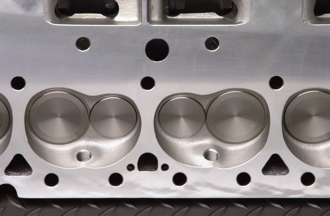 Edelbrock Single Perf SBC 70cc Head Comp - 60759