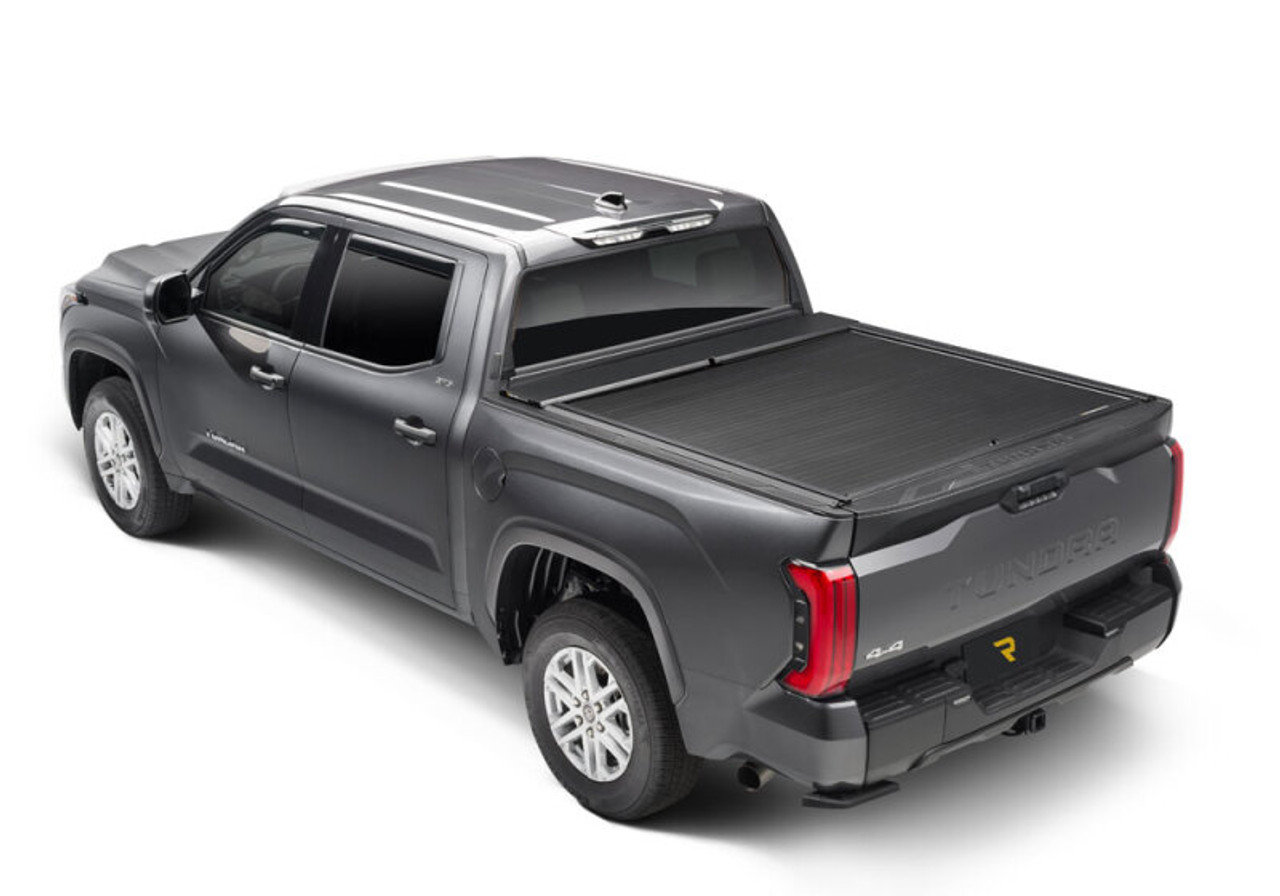 Roll-N-Lock 2022 Toyota Tundra (66.7in. Bed Length) A-Series XT Retractable Tonneau Cover - 575A-XT