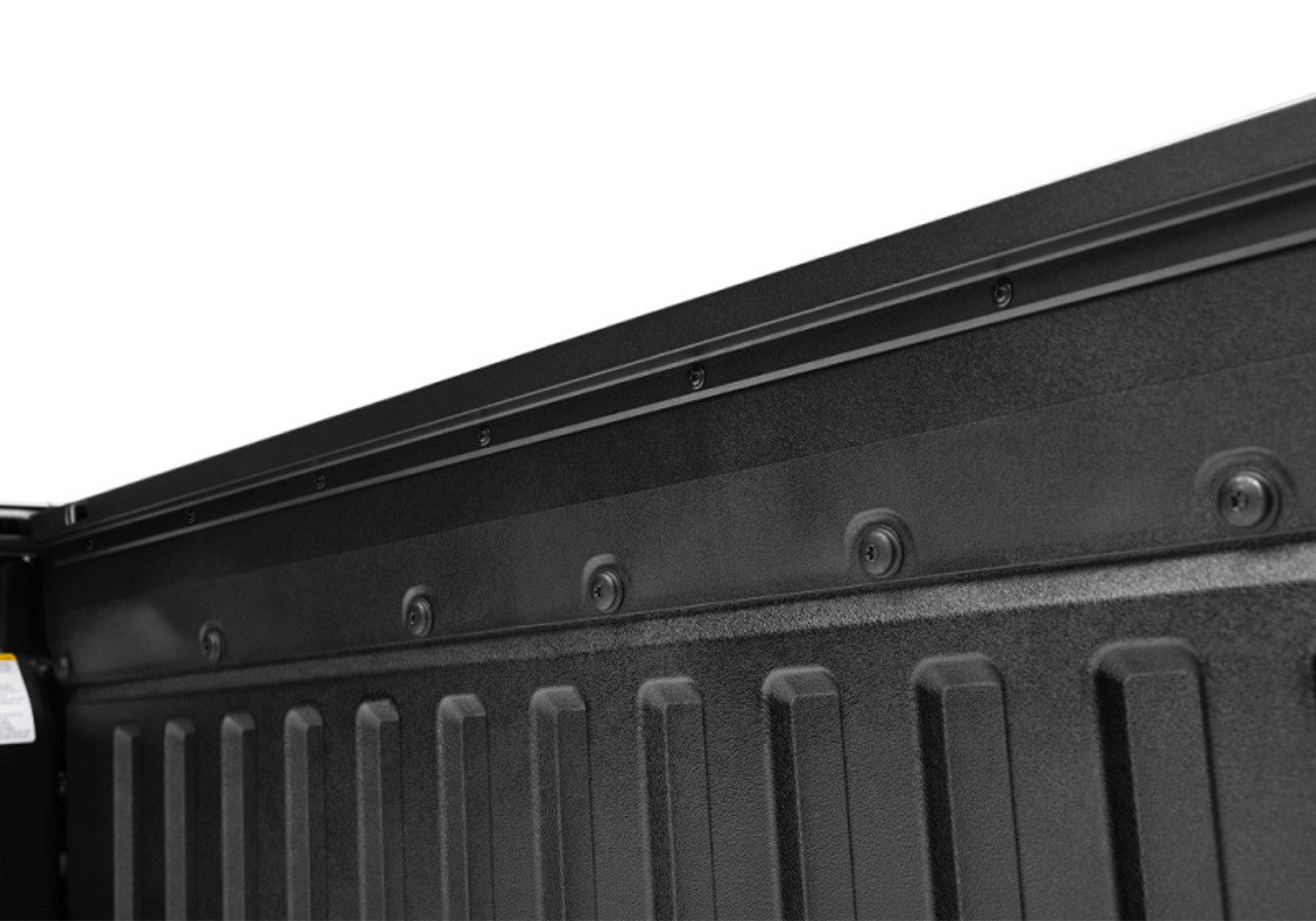 Roll-N-Lock 16-18 Toyota Tacoma Double Cab SB 60-1/2in A-Series Retractable Tonneau Cover - BT530A