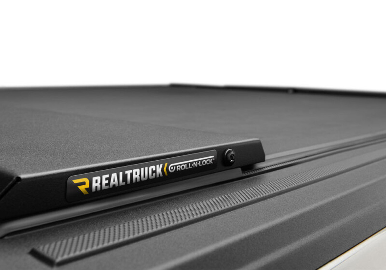 Roll-N-Lock 21-22 Ford F150 (w/o OE Cargo Tracks - 78.9in. Bed) M-Series Retractable Tonneau Cover - LG132M