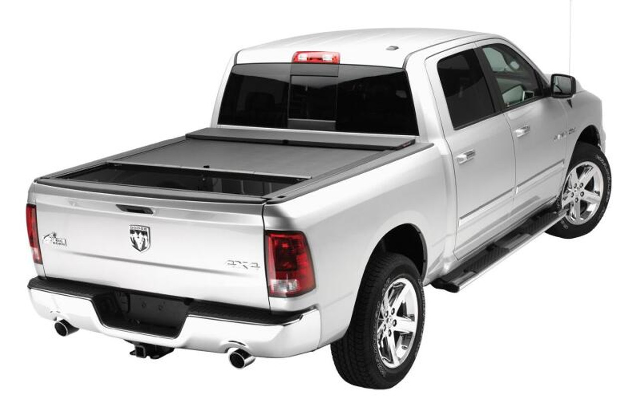 Roll-N-Lock 09-17 Dodge Ram 1500 XSB 67in M-Series Retractable Tonneau Cover - LG447M