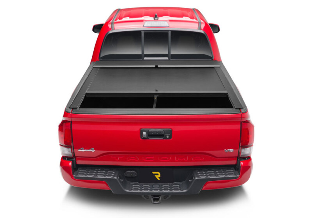 Roll-N-Lock 16-18 Toyota Tacoma Crew Cab SB 60-1/2in M-Series Retractable Tonneau Cover - LG530M