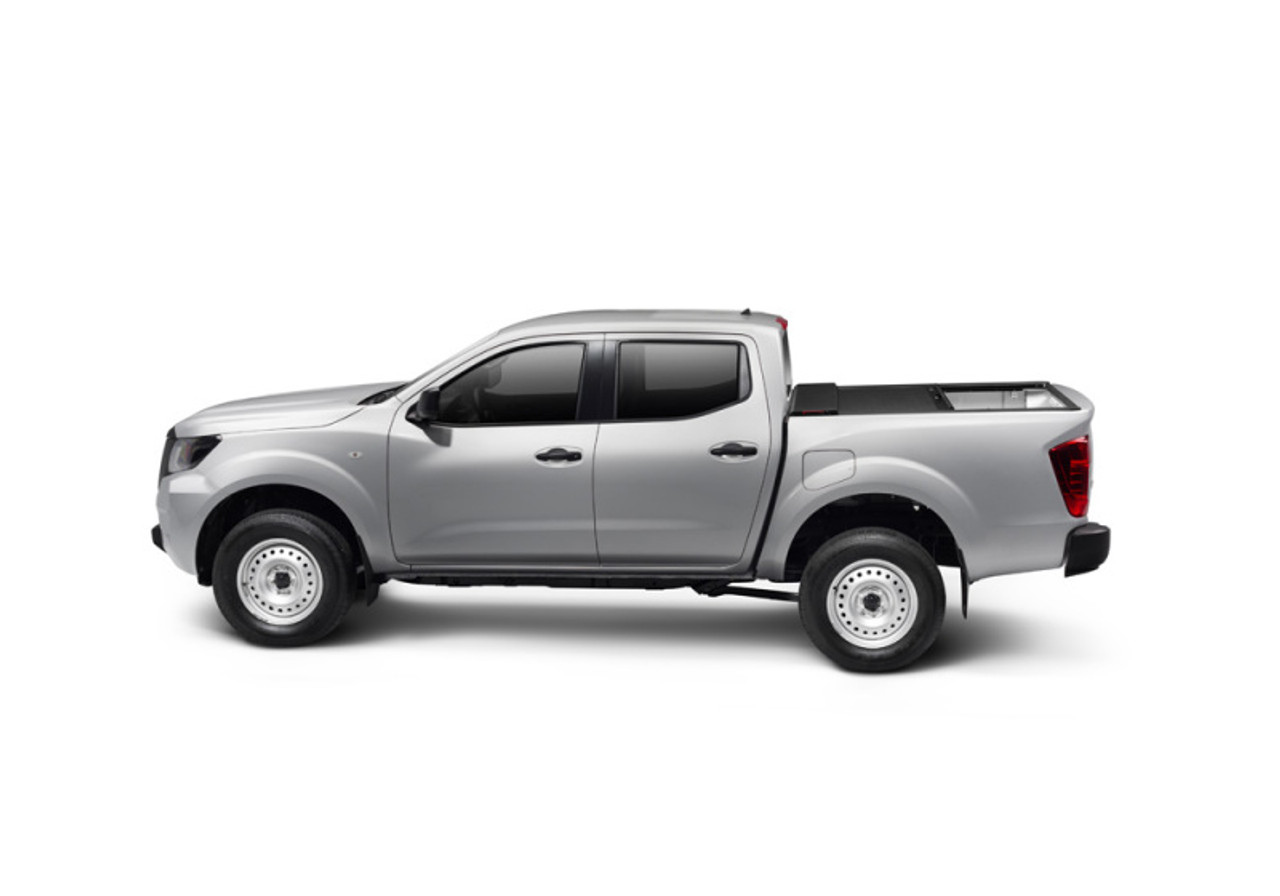 Roll-N-Lock 2022 Nissan Frontier Crew Cab (58.6in. Bed) M-Series Retractable Tonneau Cover - LG845M