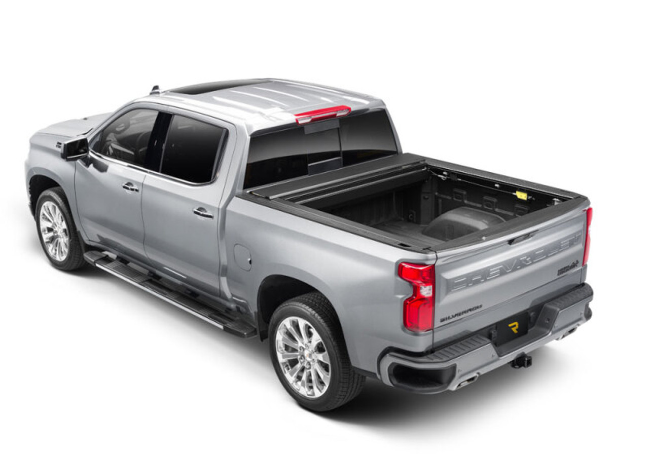 Roll-N-Lock 2023 Chevrolet Colorado/GMC Canyon (5ft 2in Bed) E-Series Retractable Tonneau Cover - RC263E