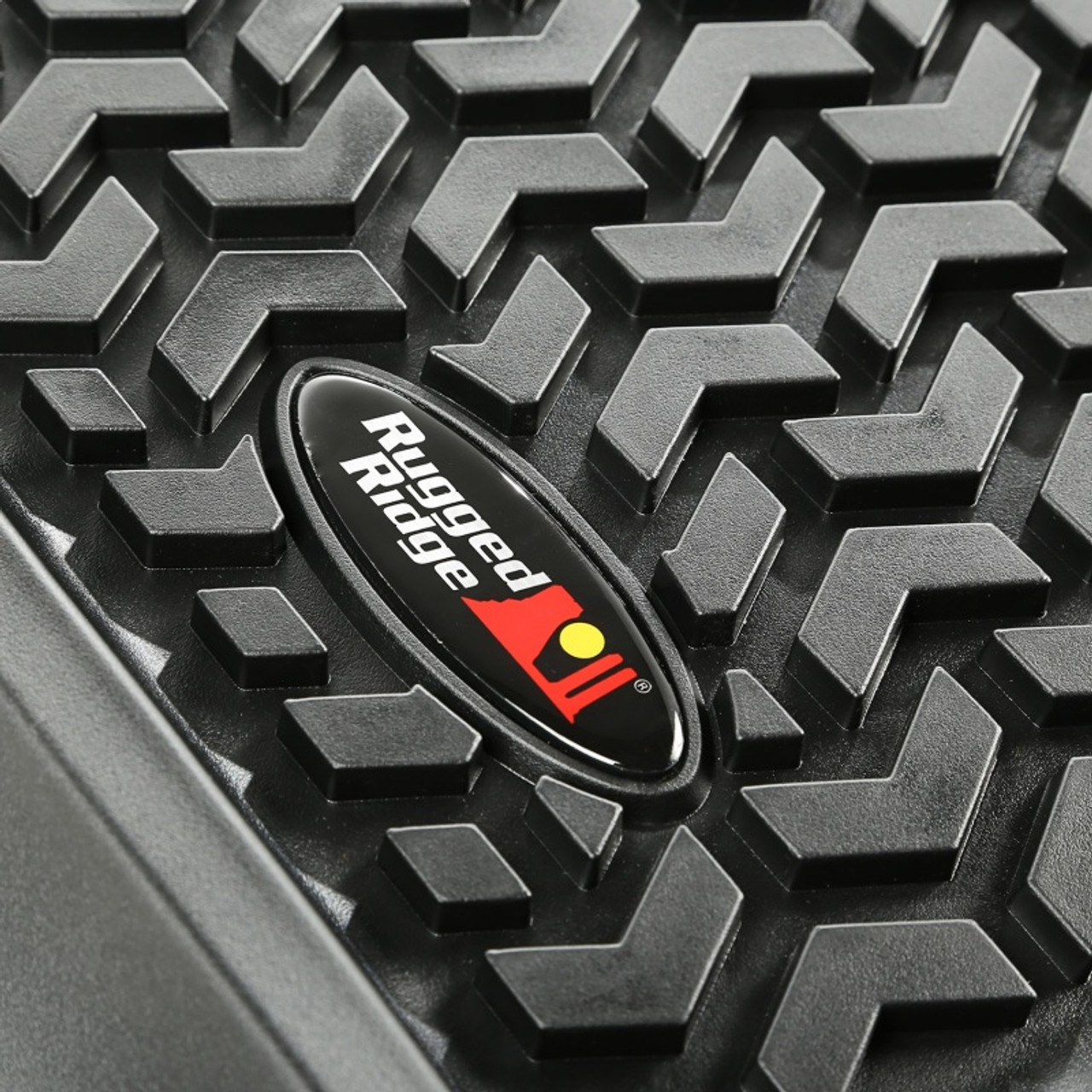 Rugged Ridge Floor Liner Front Black 1999-2007 Ford F-250 / F-350 Super Duty Regular / Extended - 82902.07
