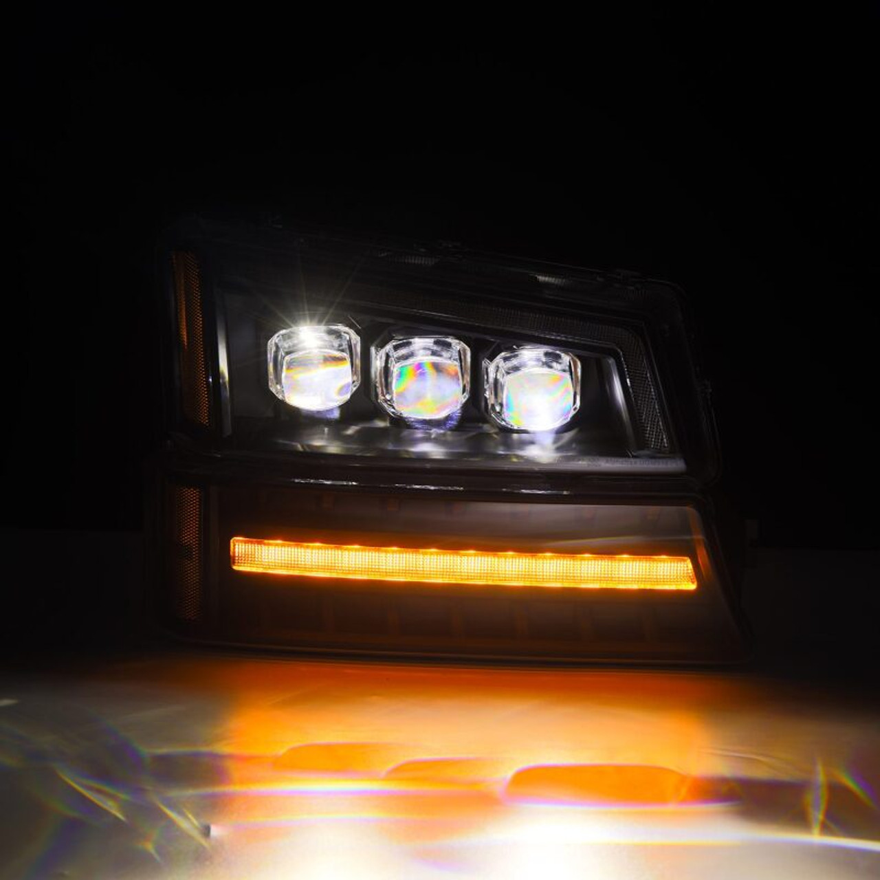 AlphaRex 03-06 Chevy Silverado 1500/2500HD/3500HD/Avalanche Black NOVA LED Proj Headlights - 880256 User 5