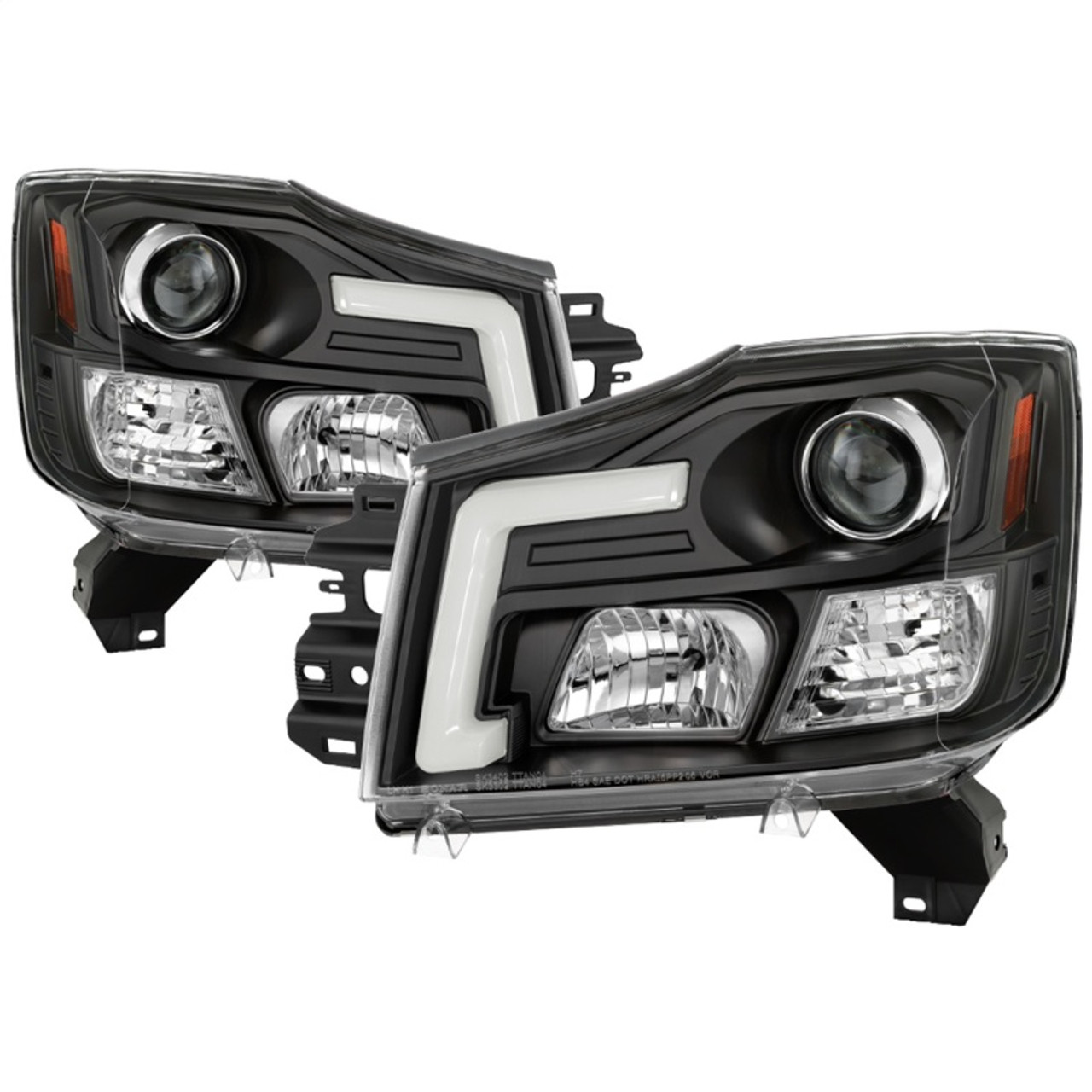 Spyder 04-15 Nissan Titan / 04-07 Nissan Armada V2 Projector Headlights - Black PRO-YD-NTI04-DRL-BK - 5085504