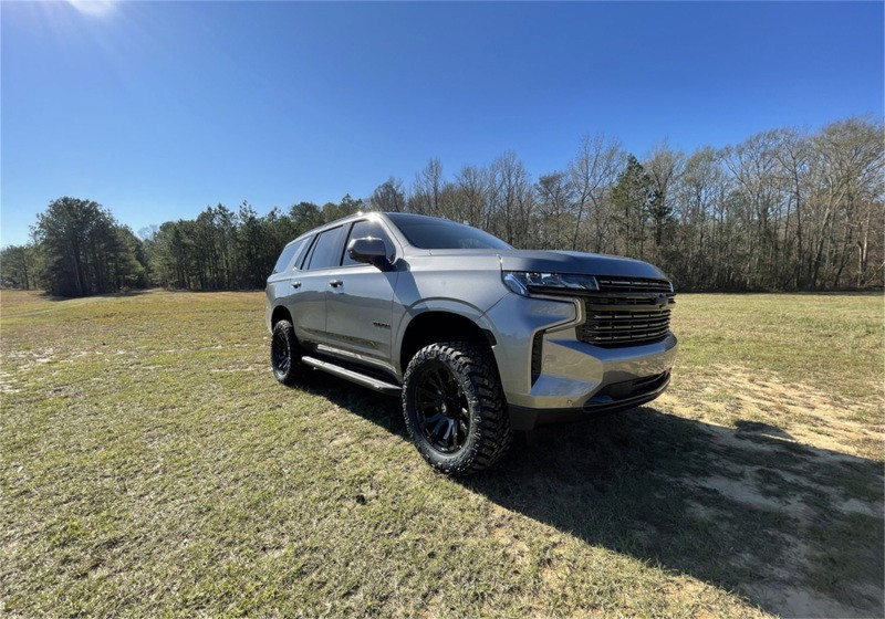 Superlift 21-22 Chevy Tahoe/1500 Suburban 4WD 3in Lift Kit w/Upper Controls Arms - 3620