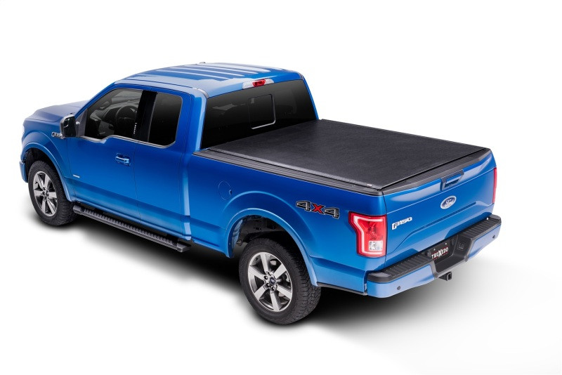 Truxedo 16-20 Toyota Hilux Revo Double Cab 5ft Lo Pro International Bed Cover - 535801