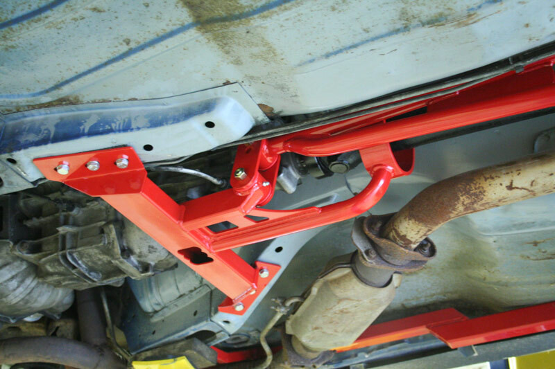 UMI Performance 82-92 GM F-Body Tunnel Mount Trq. Arm T5/ TH350 Loop - Red - 2215-R User 3