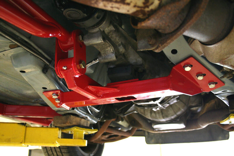 UMI Performance 82-92 GM F-Body Tunnel Mounted Trq. Arm Fits T5 700R4- No Loop - Red - 2216-R User 2