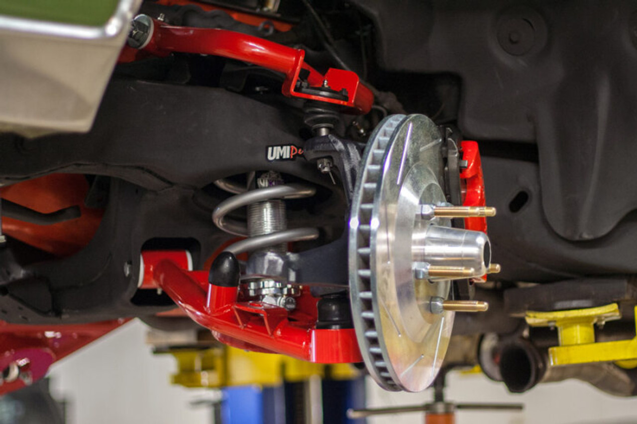 UMI Performance 78-88 GM G-Body C5/C6 Front Brake Conversion Hubs & Bearings - 3047