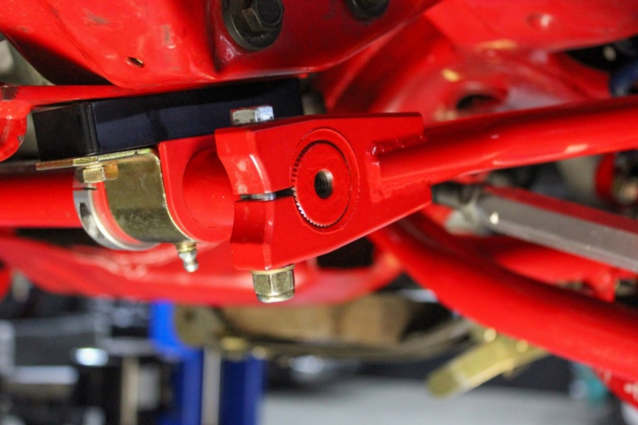 UMI Performance 1-1/4in Splined Front Sway Bar (Stock Style End Links) - 4080-1-B