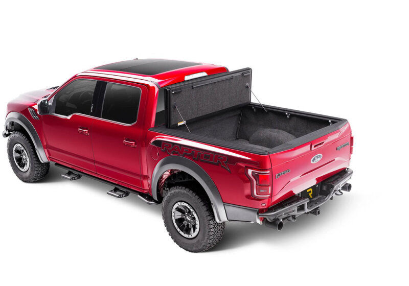 UnderCover 15-19 Ford F-150 66in Fusion Bed Cover - White Platinum - AR22019L-UG