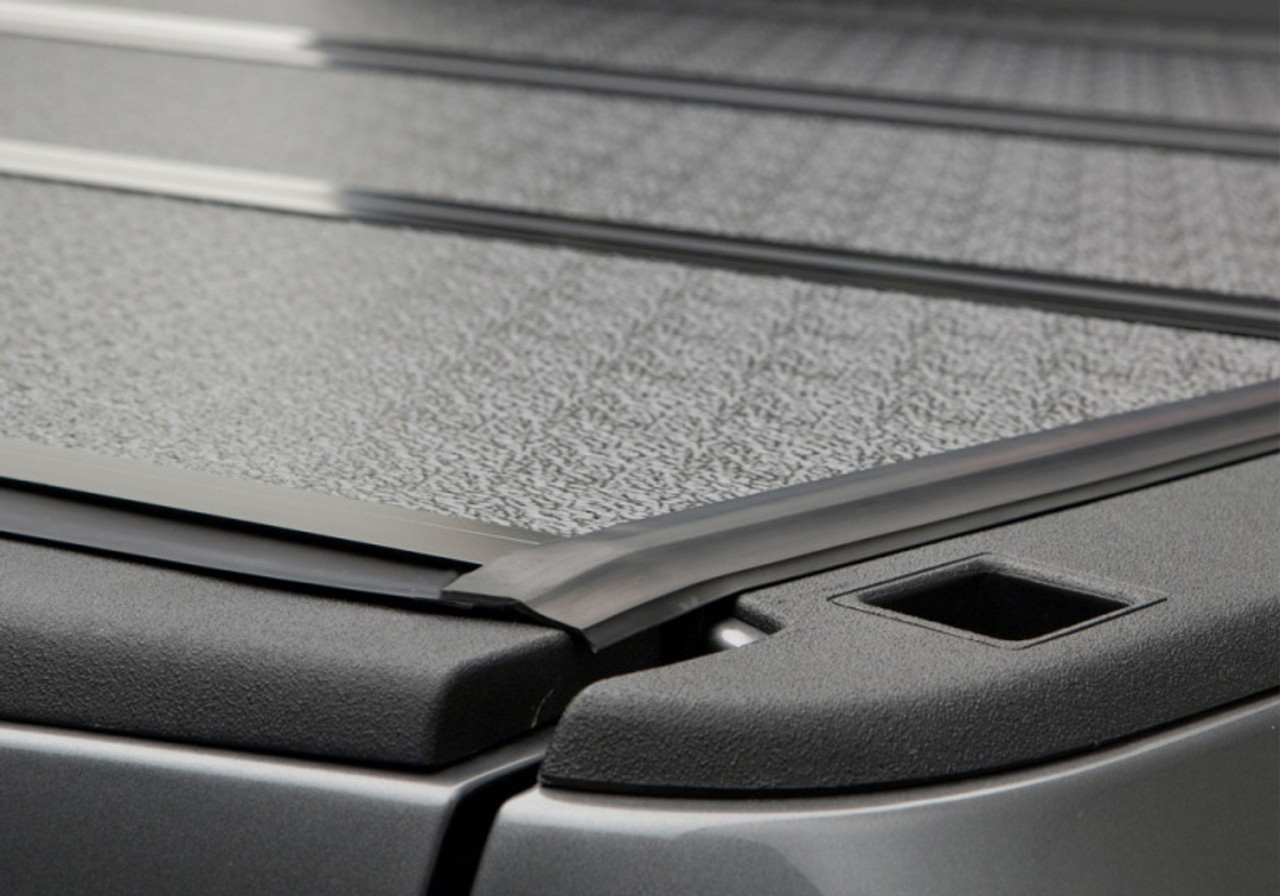 UnderCover 04-12 Chevy Colorado/GMC Canyon 5ft Flex Bed Cover - FX11000