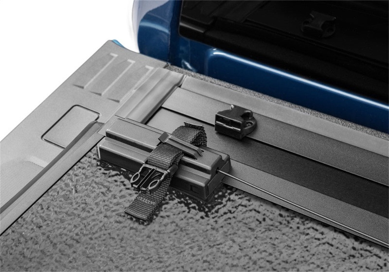 UnderCover 15-21 Ford F-150 68.4in. Bed Select Bed Cover (OE Bed Ramps Req. Removal) - SL24019