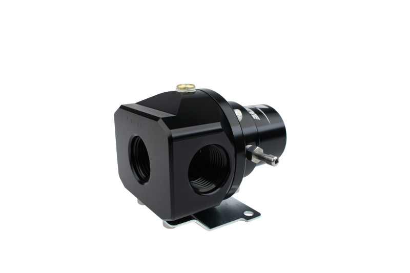 Aeromotive 2-Port Bypass Carb Regulator - 13212