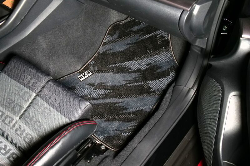 HKS FLOOR MATS VB FULL SET OCT LHD - 53001-AF009 Photo - Close Up
