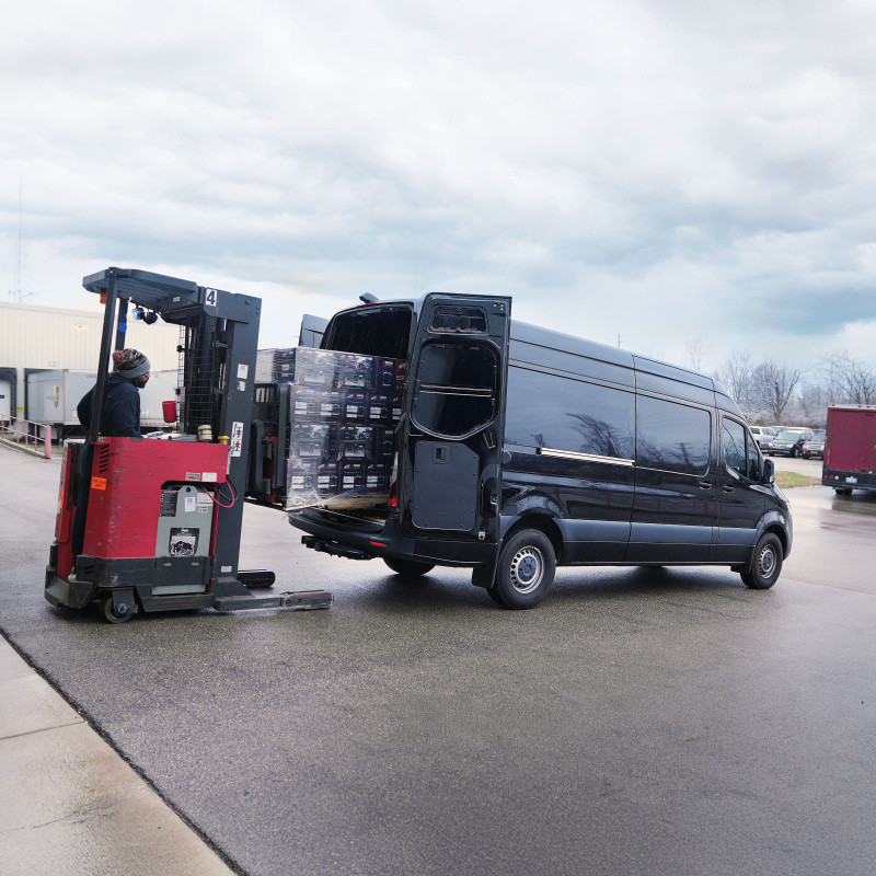 Air Lift 19-24 Mercedes Sprinter 2500 Loadlifter 5000 Air Spring Kit - 57811