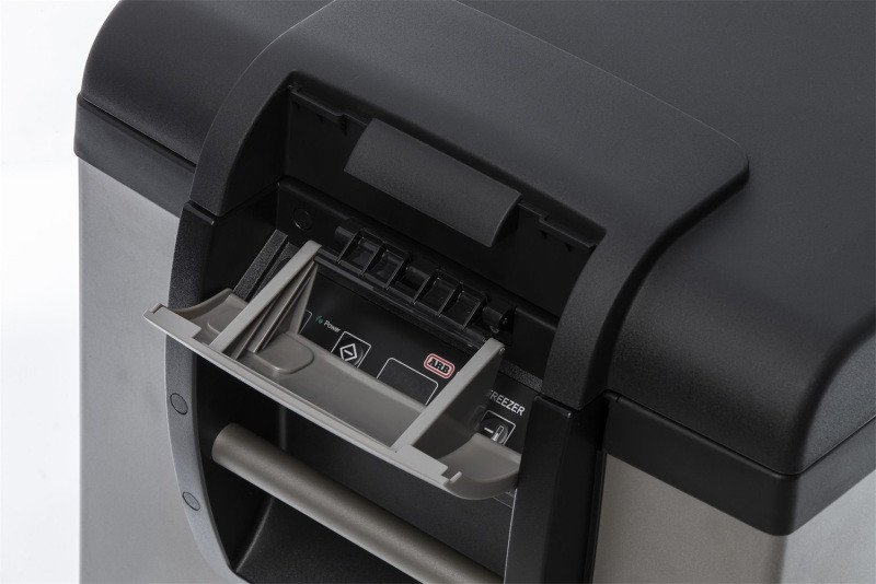 ARB Fridge 63 Quart Classic Series Plug B Usa Spec - 10801602