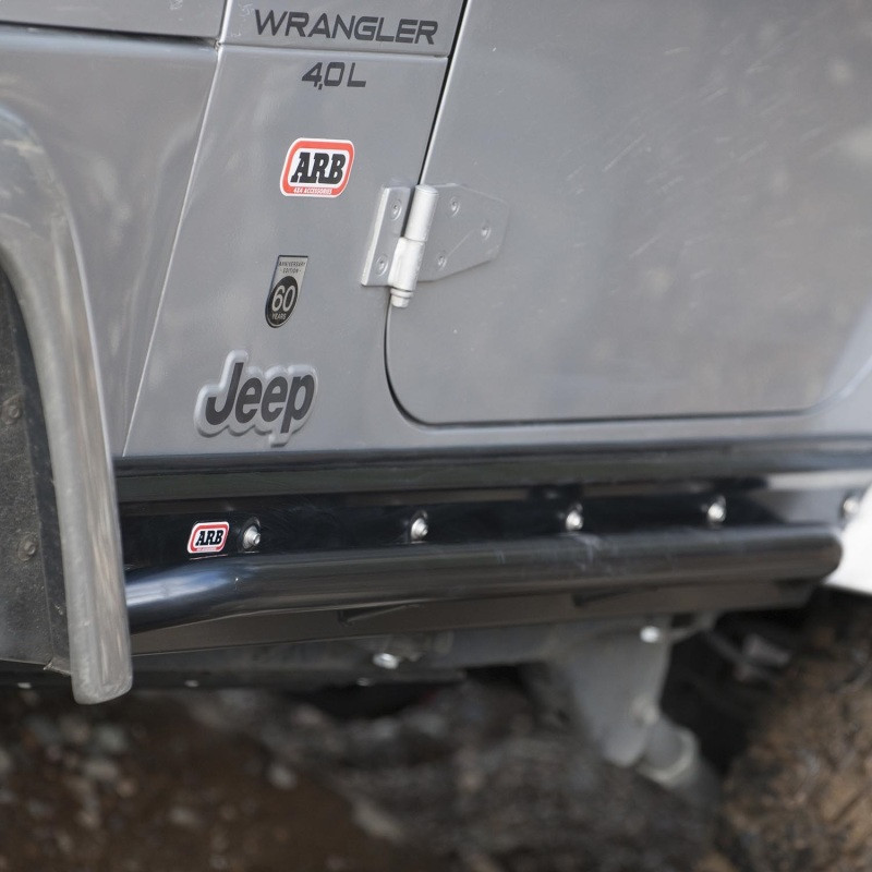 ARB Deluxe Rock Rails Rocker Guards Tj Swb All - 4450010