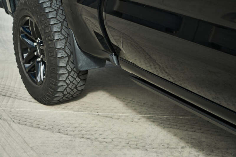 Body Armor 4x4 15-24 Ford F-150 Crew Cab (Excl. Raptor) E-Power Board Steps - Black - FD-4500