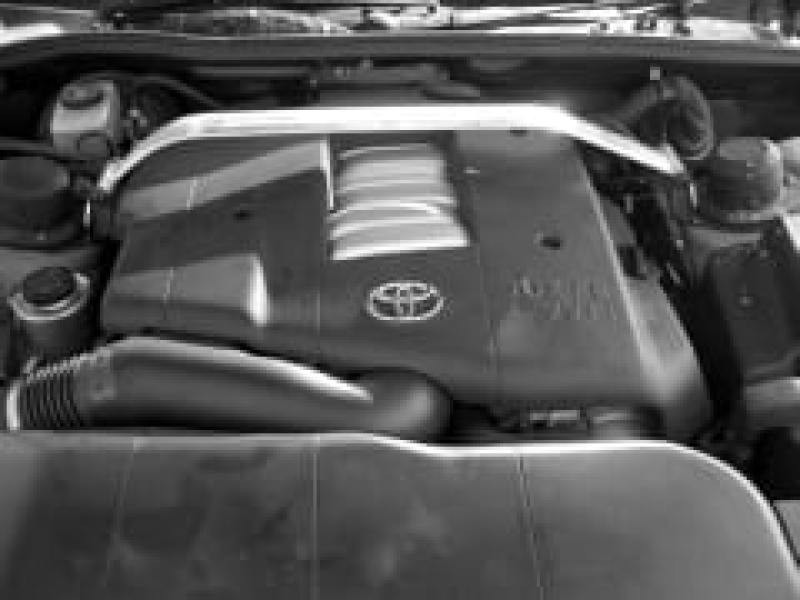 Cusco Strut Bar OS Front for Toyota Celsior (UCF20/21) - 917 540 A