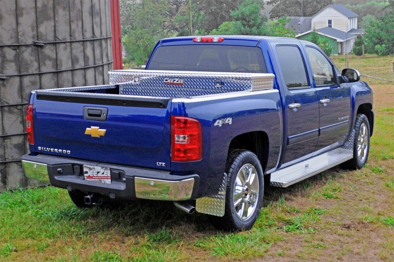 Deezee Universal Tool Box - Red Crossover - Single Lid BT Alum Full Size - DZ8170