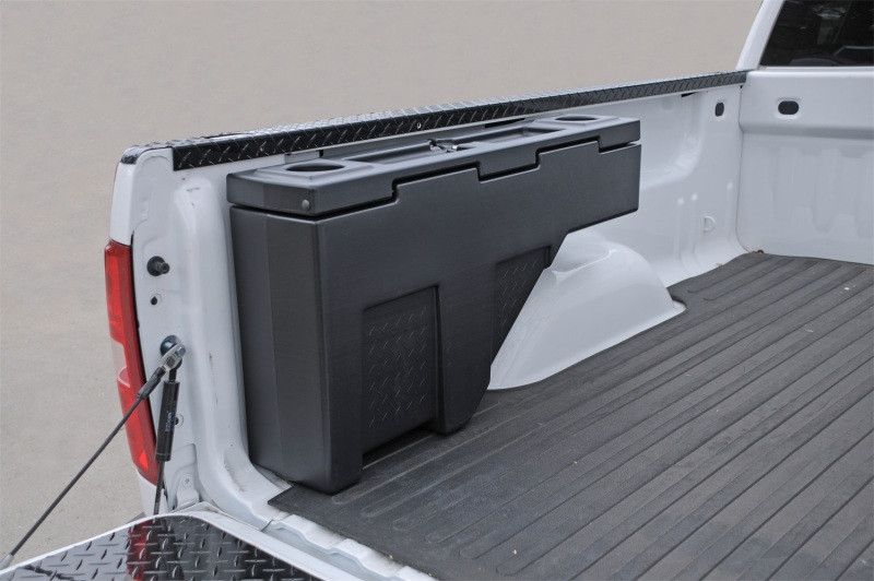 Deezee Universal Tool Box - Specialty Wheel Well Poly - DZ95P