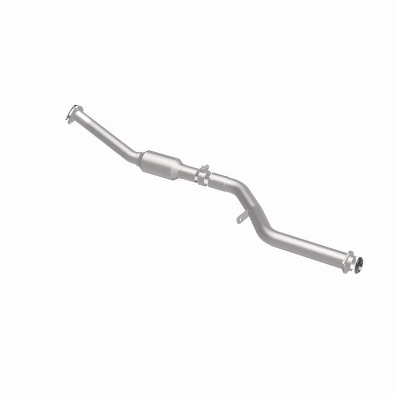 MagnaFlow 14-15 Subaru Forester 2.5L Direct Fit CARB Compliant Catalytic Converter - 5571217 360 Degree Image Set