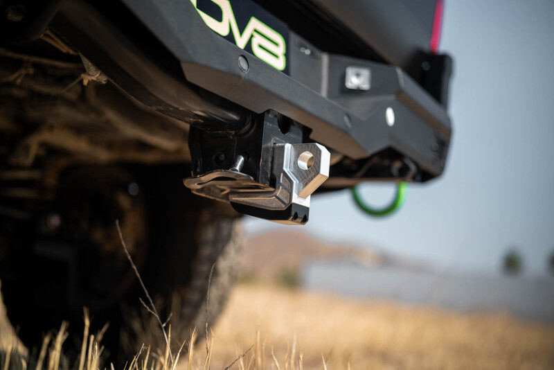 DV8 Xtract Hitch Skid Plate - Raw - UNHS-01RW Photo - out of package