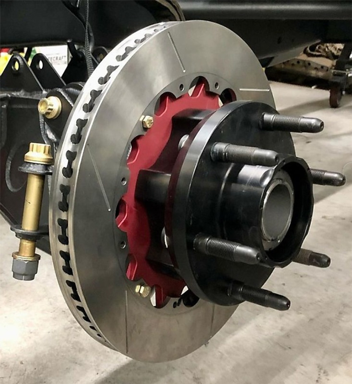 Camburg 2.50 Race Series Front Hub Kit (6x5.5) - CAM-010032 Photo - Mounted