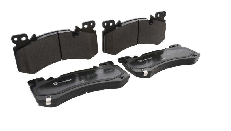 Brembo OE 21-24 Cadillac Escalade/23-24 Chevy Silverado 1500 Premium Low Ceramic Brake Pad - Front - P10101 Photo - Close Up