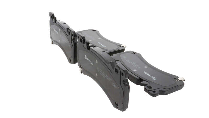 Brembo OE 21-24 Cadillac Escalade/23-24 Chevy Silverado 1500 Premium Low Ceramic Brake Pad - Front - P10101 Photo - Close Up