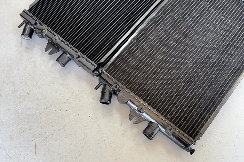 CSF 05-09 Ferrari F430 High Performance All Aluminum Radiator - Left/Right - 7247 User 2