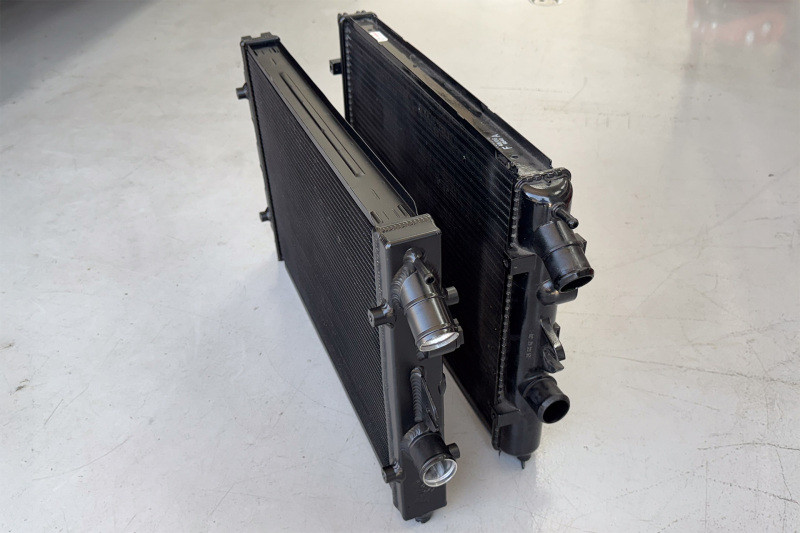 CSF 05-09 Ferrari F430 High Performance All Aluminum Radiator - Left/Right - 7247 User 2