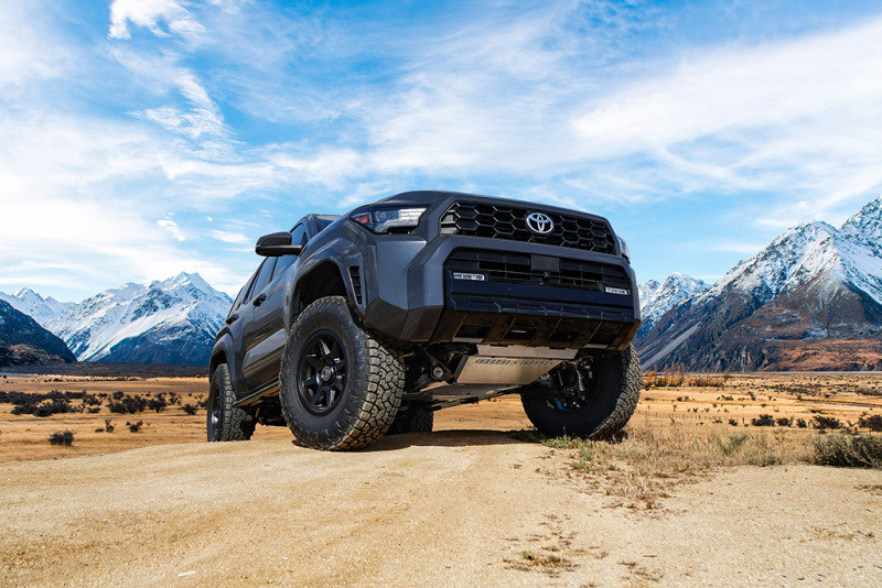 ICON 2025 Toyota 4Runner 2WD Front 2.5 VS RR CDXS Coilover Kit - 58796X Photo - lifestyle view
