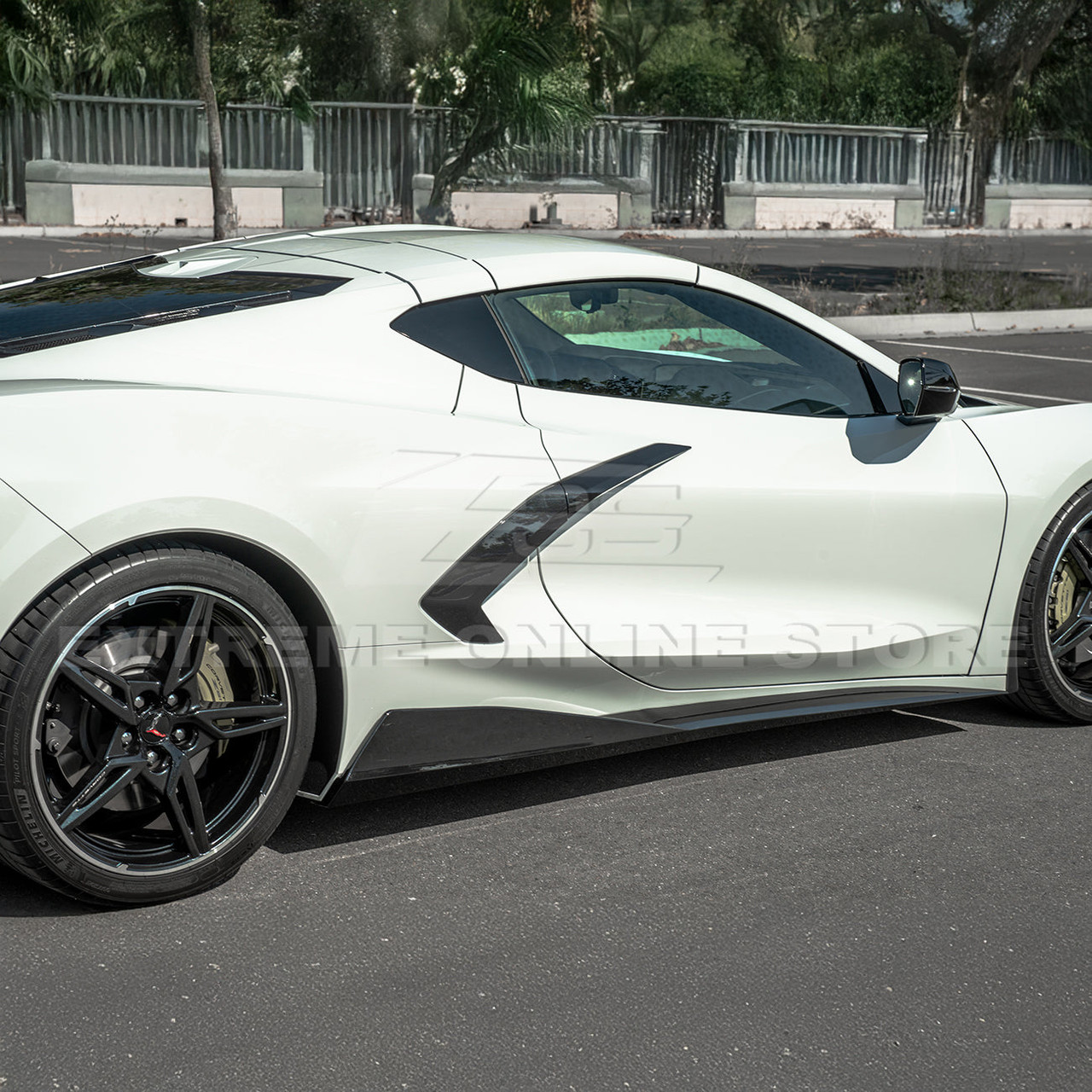 EOS 5VM Style Side Skirts - Carbon Flash Metallic - C8 Corvette (SS-277-V2-ABS)