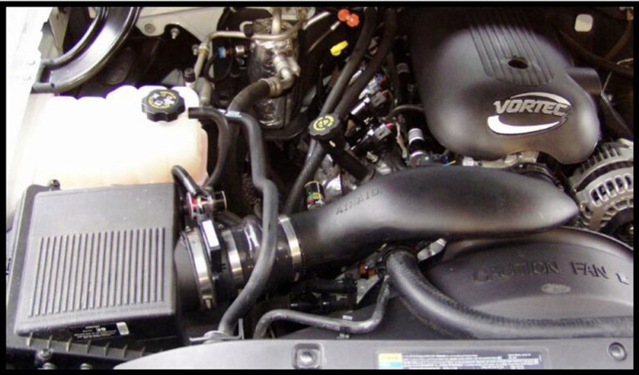 Airaid 99-04 Chevy / GMC / Cadillac 4.8/5.3/6.0L Airaid Jr Intake Kit - Dry / Red Media - 201-712