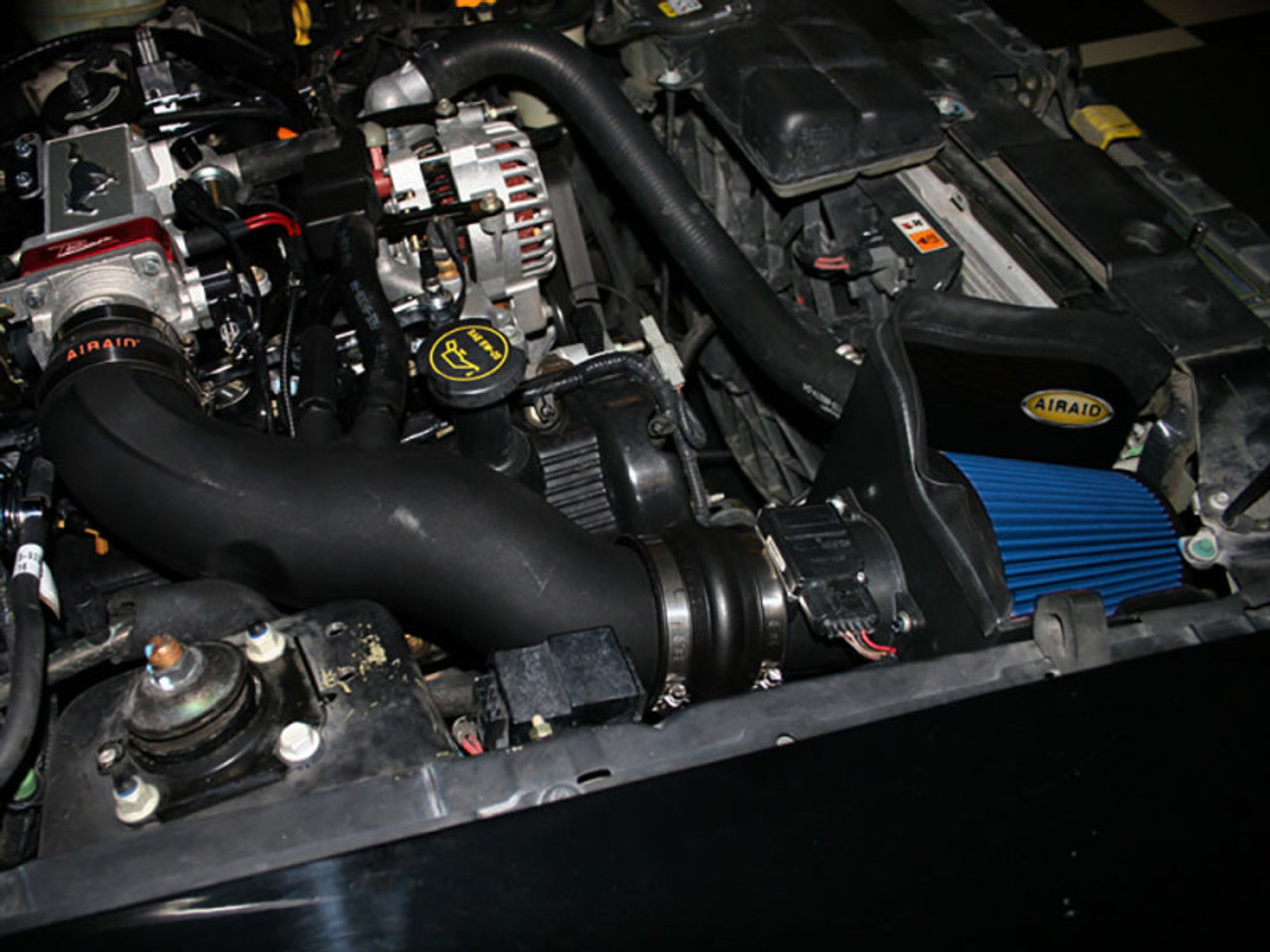 Airaid 99-04 Mustang GT MXP Intake System w/ Tube (Dry / Blue Media) - 453-204