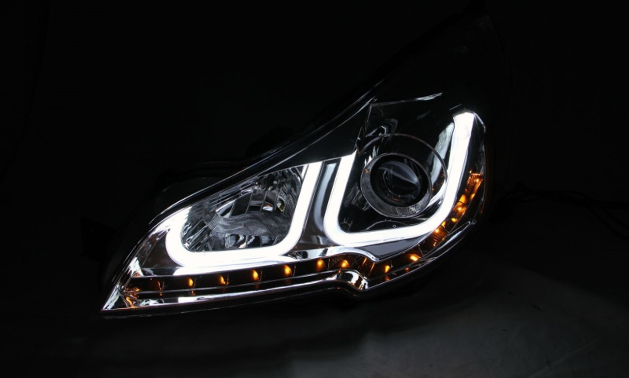 ANZO 2010-2014 Subaru Outback Projector Headlights w/ U-Bar Black - 111285