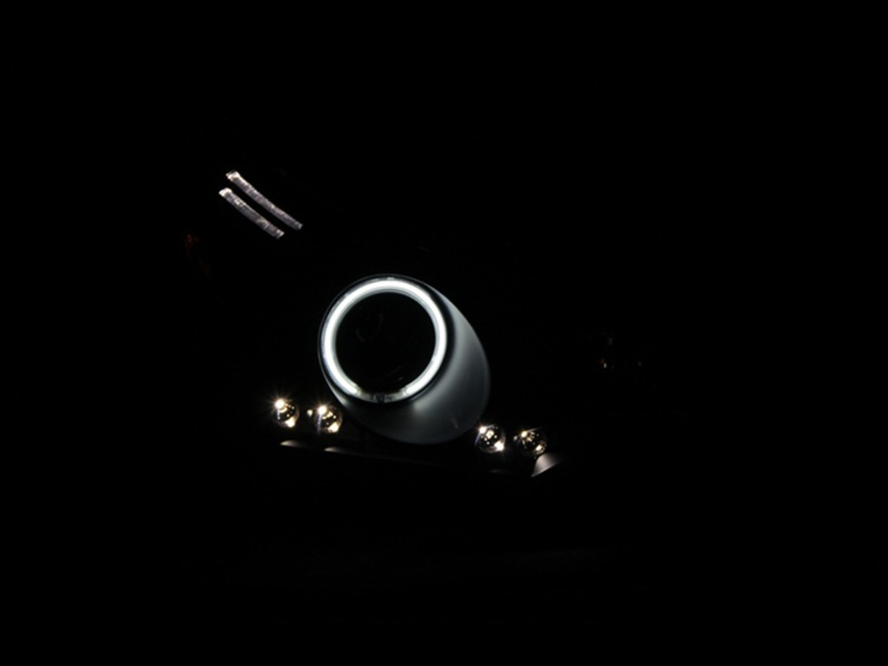 ANZO 2008-2011 Ford Focus Projector Headlights Black - 121272