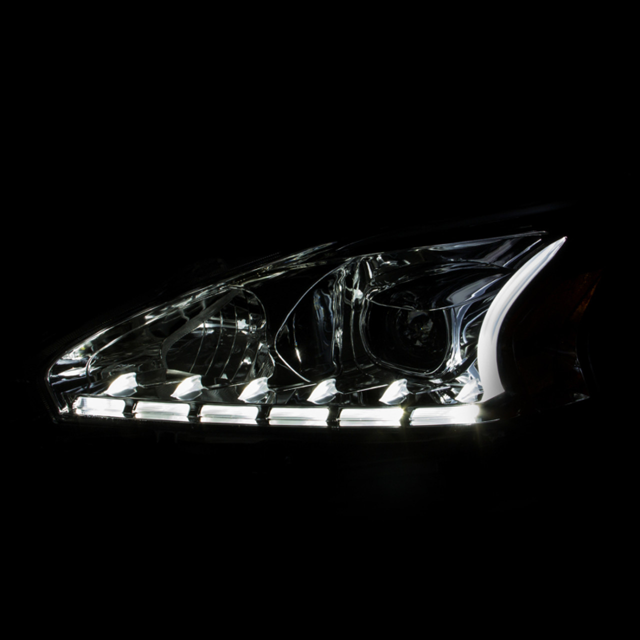 ANZO 2013-2014 Nissan Altima Projector Headlights w/ Plank Style Design Chrome - 121501