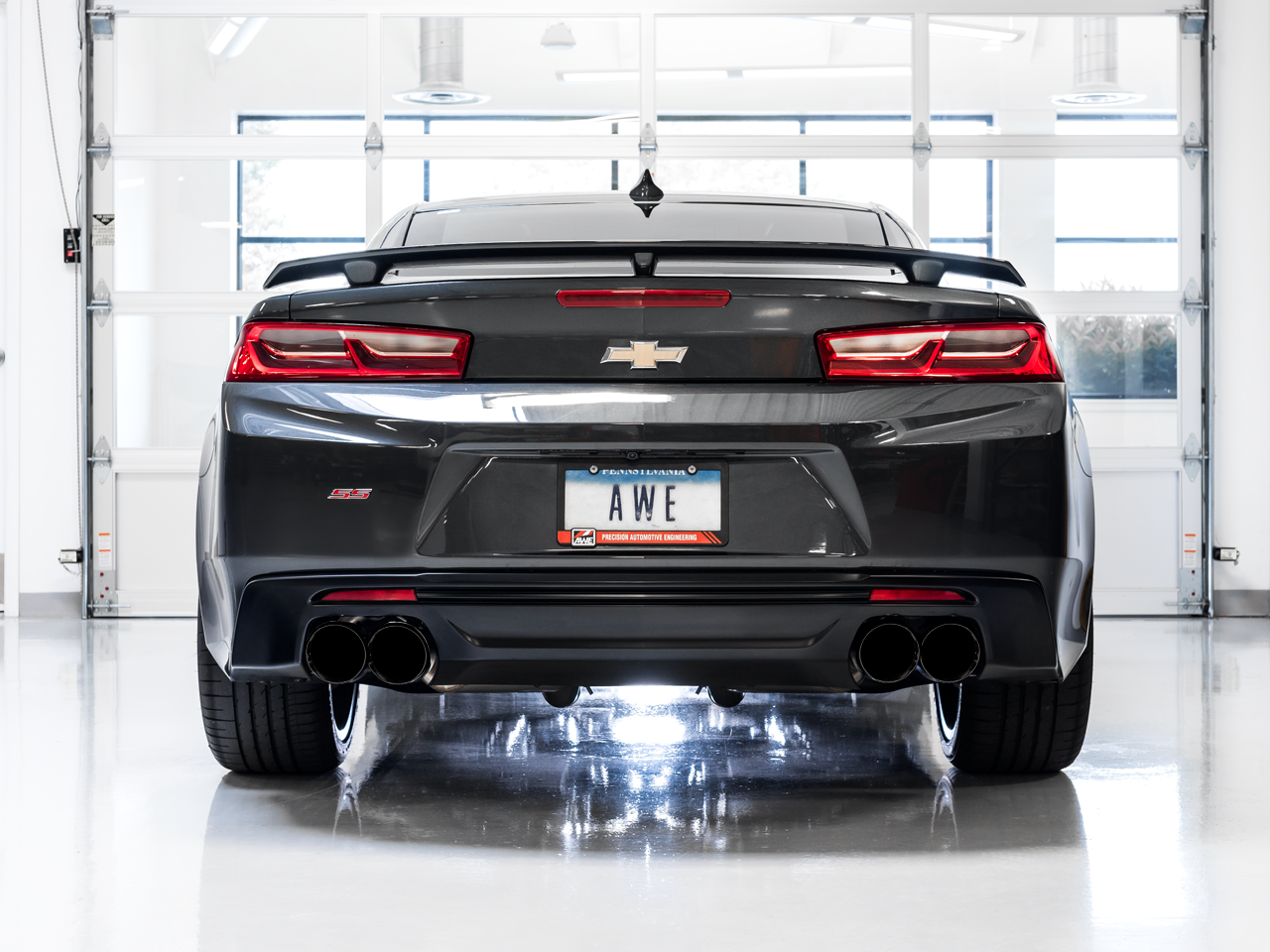 AWE Track Edition Cat-back Exhaust for Gen6 Camaro SS / ZL1 - Non-Resonated - Diamond Black Tips (Quad Outlet)