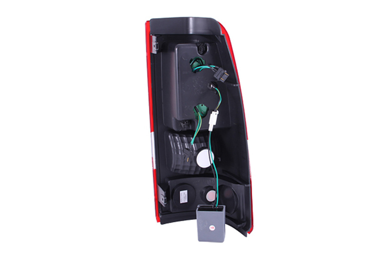 ANZO 2003-2006 Chevrolet Silverado 1500 LED Taillights Red/Clear - 311007
