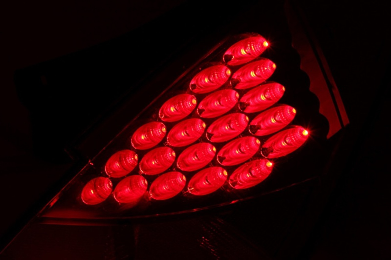 ANZO 2003-2005 Nissan 350Z LED Taillights Red - 321083