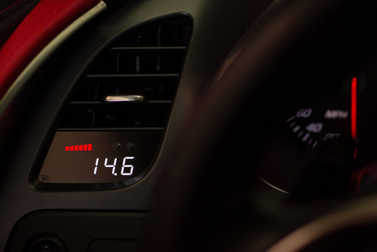 P3 Gauges V3 OBDII Vent Gauge - C7 Corvette