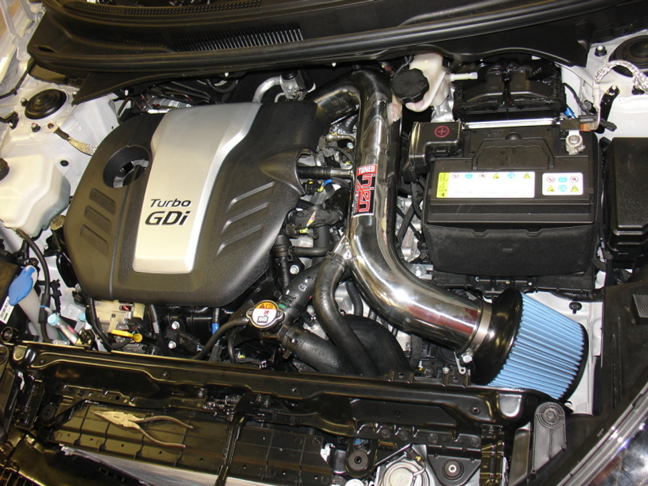Injen 13 Hyundai Veloster Turbo 1.6L 4cyl Polished Short Ram Intake - IS1341P