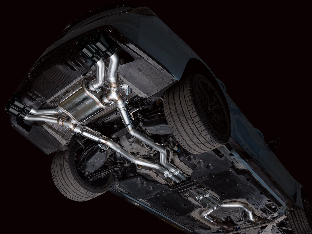 AWE 22-26 Cadillac CT5-V Blackwing SwitchPath Exhaust - Diamond Black Tips - 3025-43562 (AWE3025-43562)